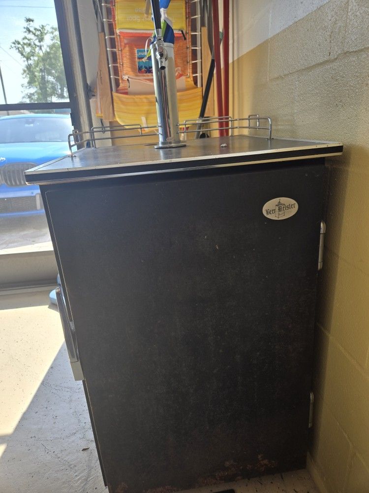 Vintage Kegerator