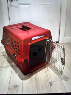 pets kennel medium size