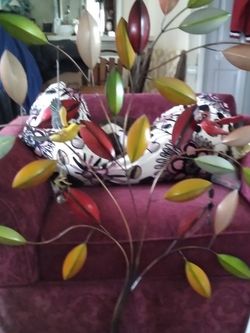 Metal Tree Art And Birds