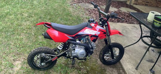Ssr 110cc red dirt bike 2022
