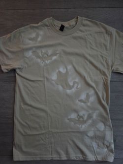 Halloween t shirt medium 100% cotton