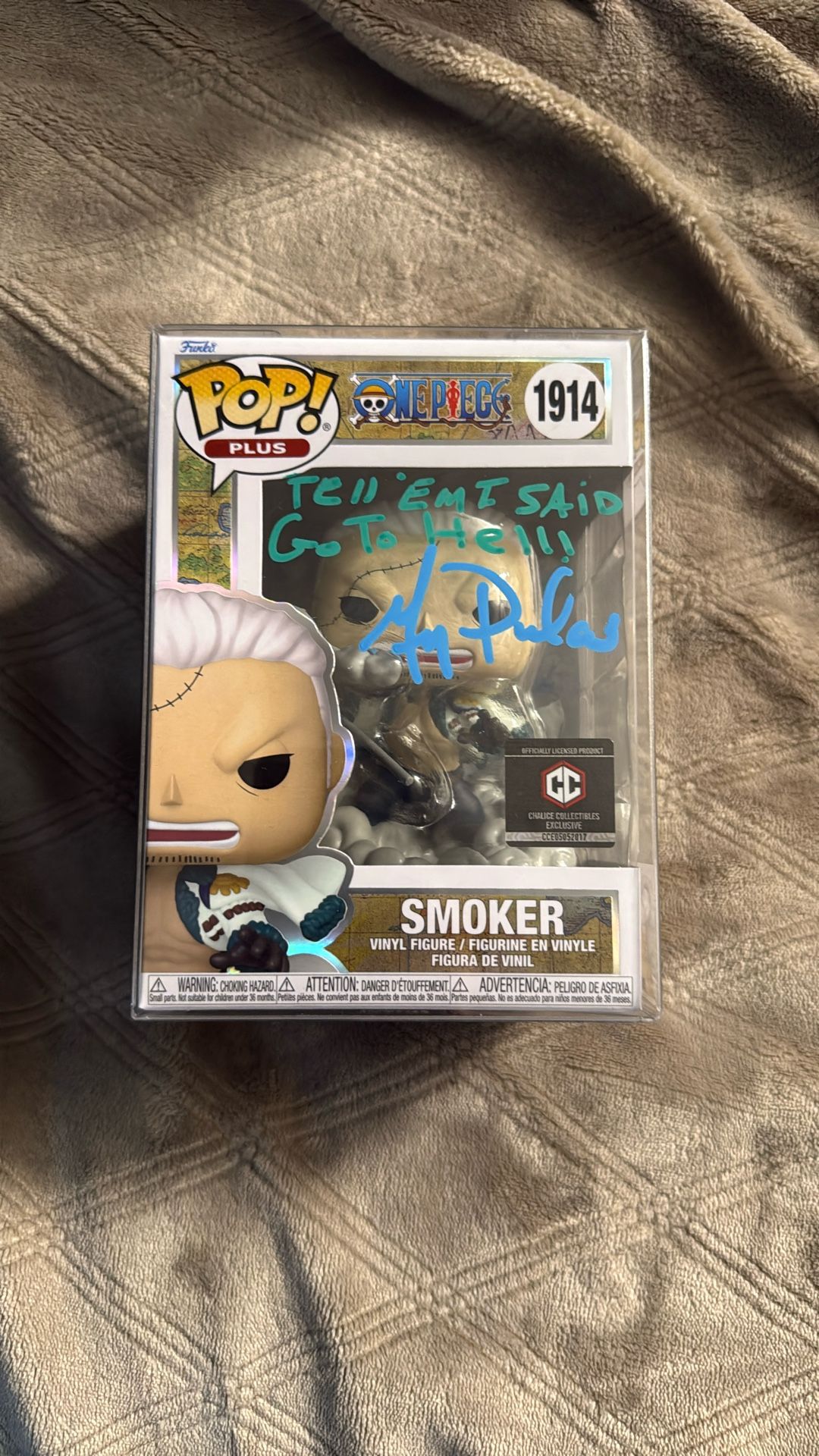 One Piece Smoker Plus Funko Pop 