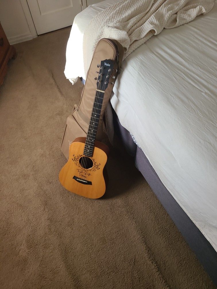 Taylor Swift Baby TaylorGuitar