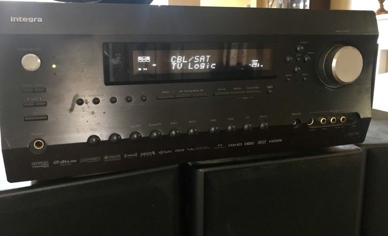Integra DTC-9.8 Audio/Video Multichannel Processor with Balanced In and Out