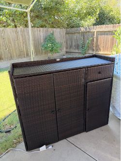 Outdoor Patio Cabinet