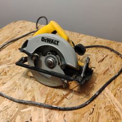 Skillsaw Dewalt