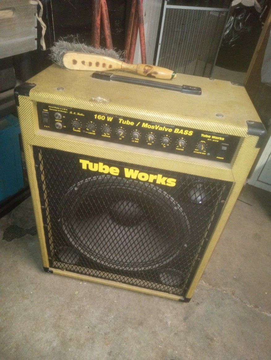 Tube Works 160 Watt Mos Valve Amplifier