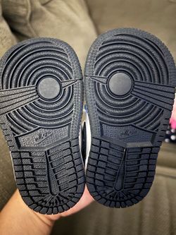 Jordan 1 Mid Baby / Toddler Size 4C