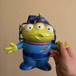 Disneyland Toy Story Green Alien Sipper