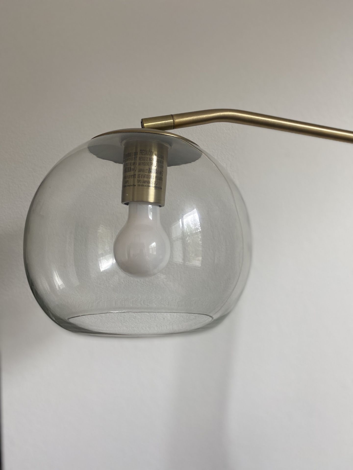 Gold retro-style lamp
