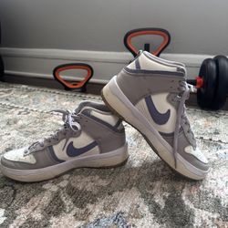 Nike Dunk High Up Women’s 9.5