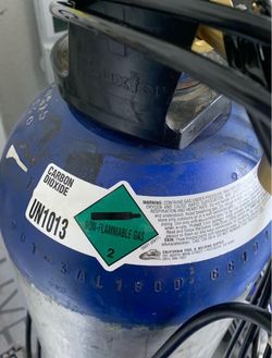 CO2 Tank