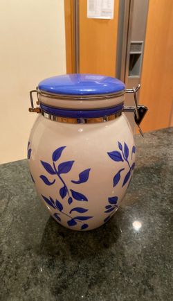 Ceramic jar