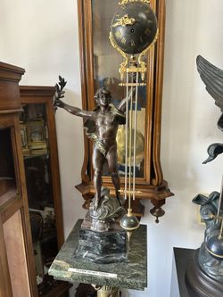 French Mystery Clock Swinger 1880's