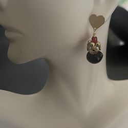 Beautiful Heart Ear Ring With A Pretty Black Stone and Red Small Beads 