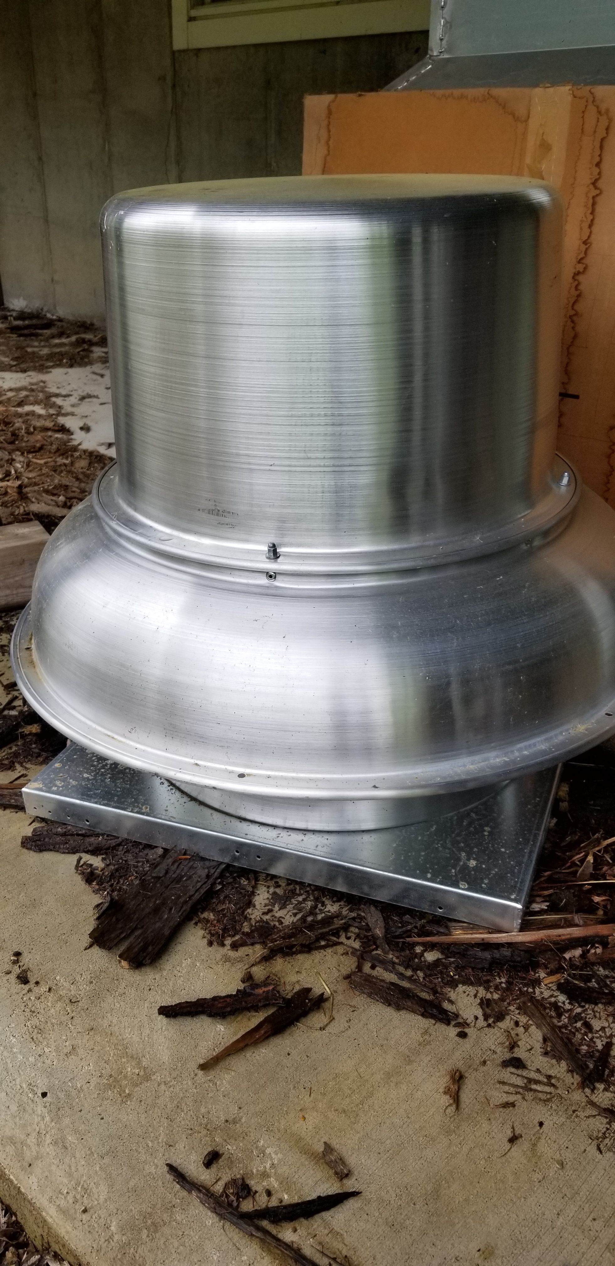 Roof vents w/ bases (2)