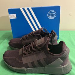 NEW ADIDAS NMD R1.V2 MENS SNEAKERS 👟 SIZE 9.5 Men’s 