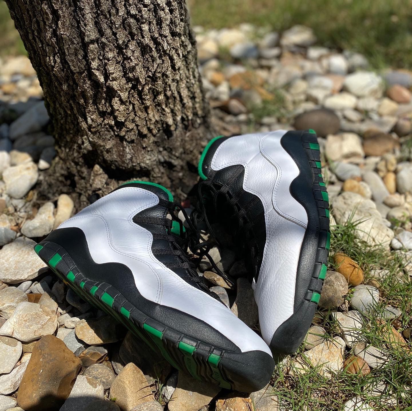 Custom Jordan Simpsons Retro 10's for Sale in Los Angeles, CA - OfferUp