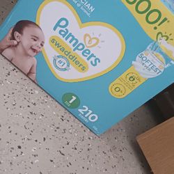 Size 1 Pampers Swadlers Diapers. 210 Count