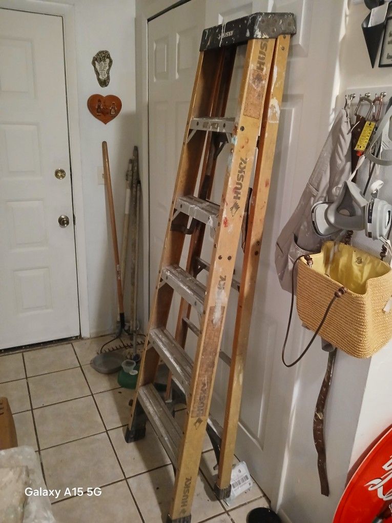 6' ladder