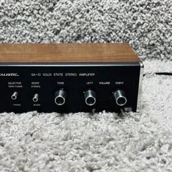 Realistic SA 10 Solid State Stereo Amplifier Brown Black Model 31 1982B 12W