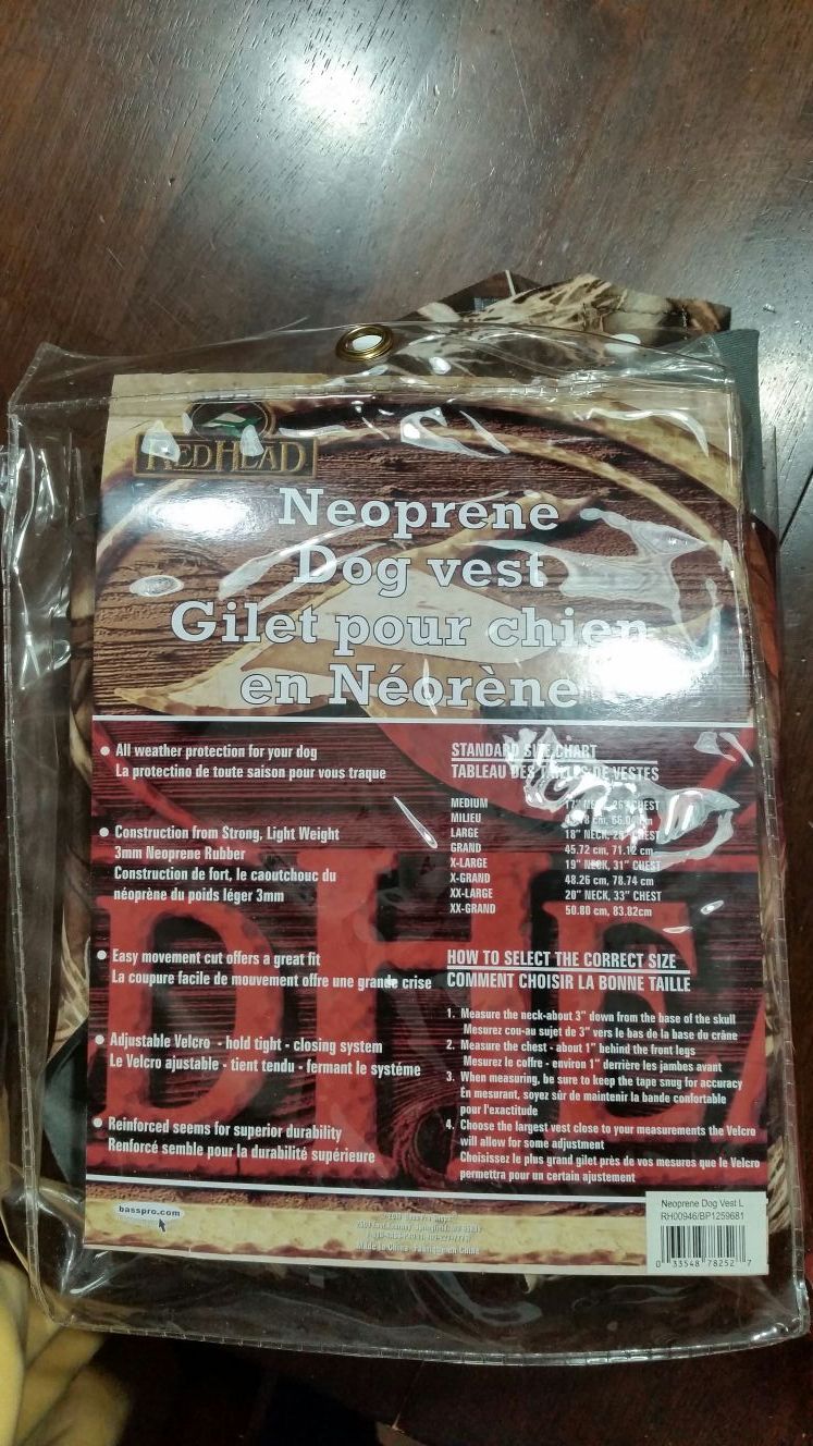 Camo dog vest neoprene size L
