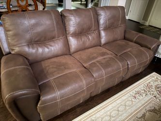 Excellent couch in great condition