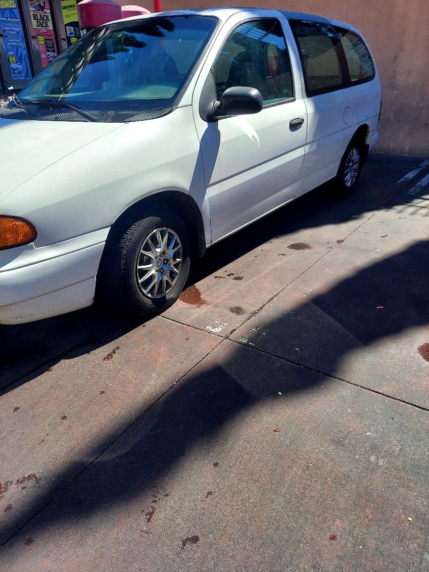 1998 Ford Windstar