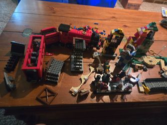 Random Lego Harry Potter pieces from 2 sets