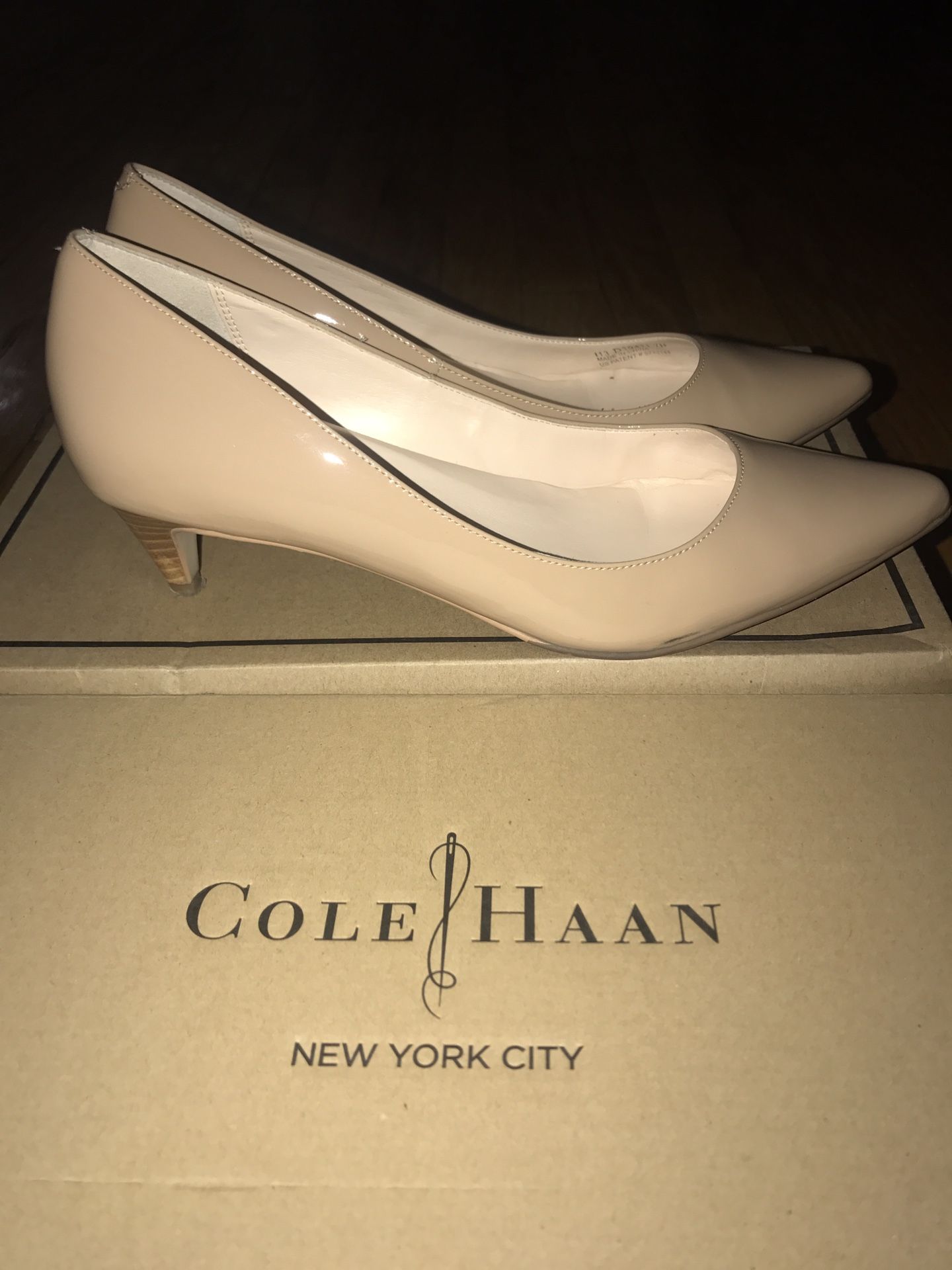 Cole Haan women's low heels us size 7
