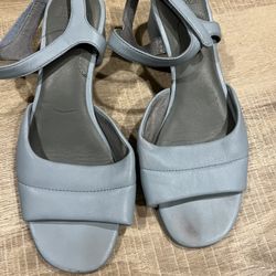 Camper Size 9 Sandel 