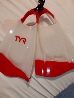 TYR Hydroblade Swimming Fins