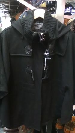 Hooded wool cape