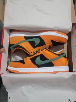 Nike Dunk Low
"Ceramic" 
