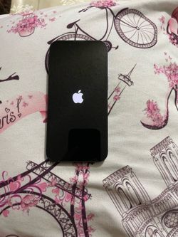 Used but new IPhone 14 midnight black