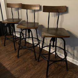 Wooden Adjustable Bar Stools 