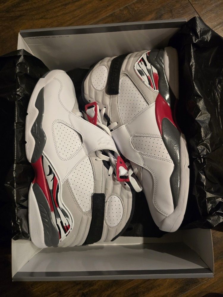 Jordan 8 Bugs Bunny Size 12.5 New