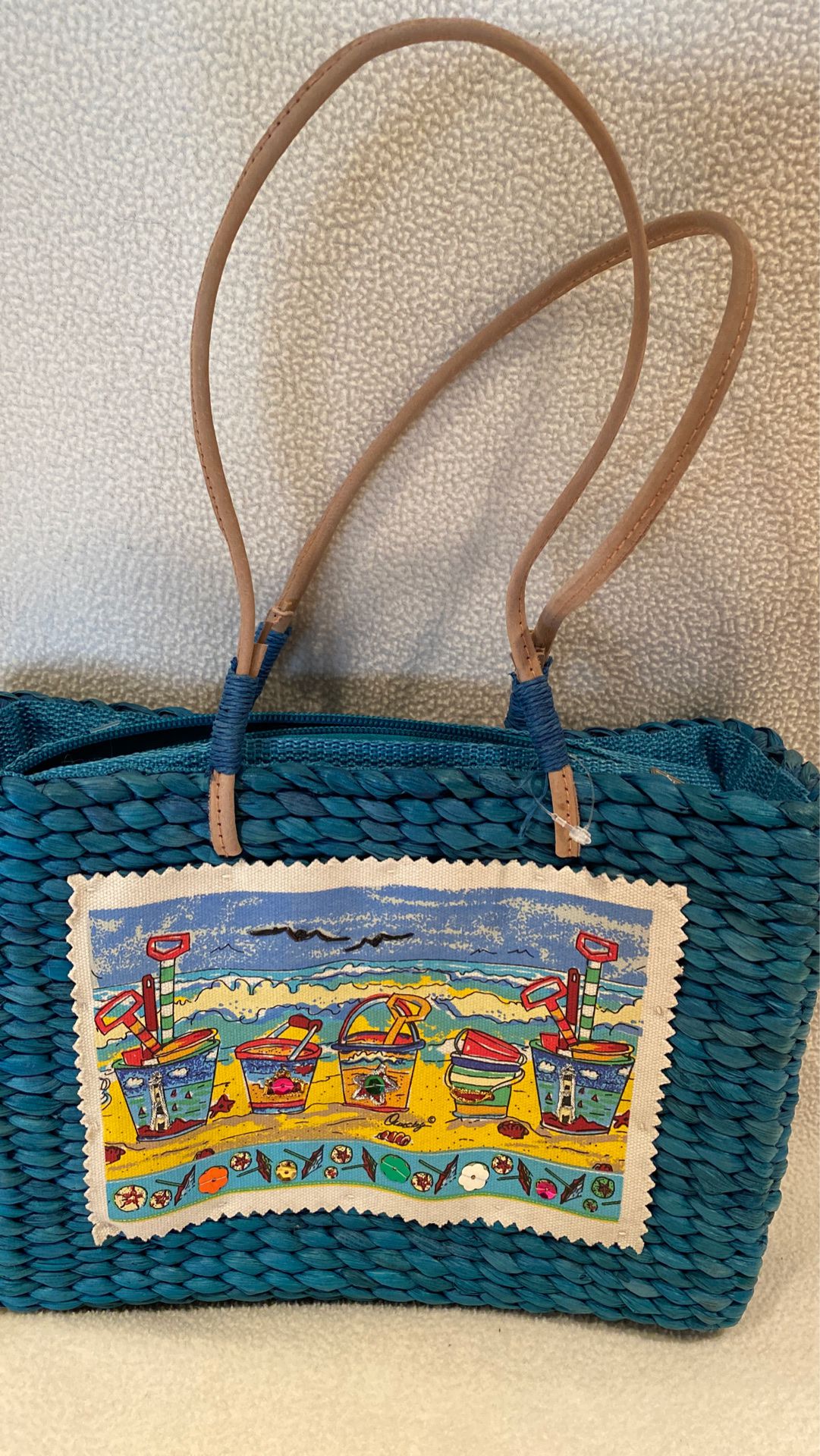 Straw beach purse