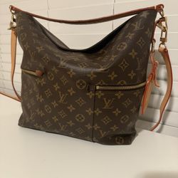 Discontinued Louis Vuitton Hobo Melie