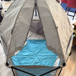 Play Yard With Sunshade 
