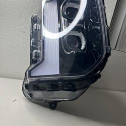2023-2025 HYUNDAI PALISADE GENUINE OEM RIGHT PASSENGER LED HEADLIGHT OEM