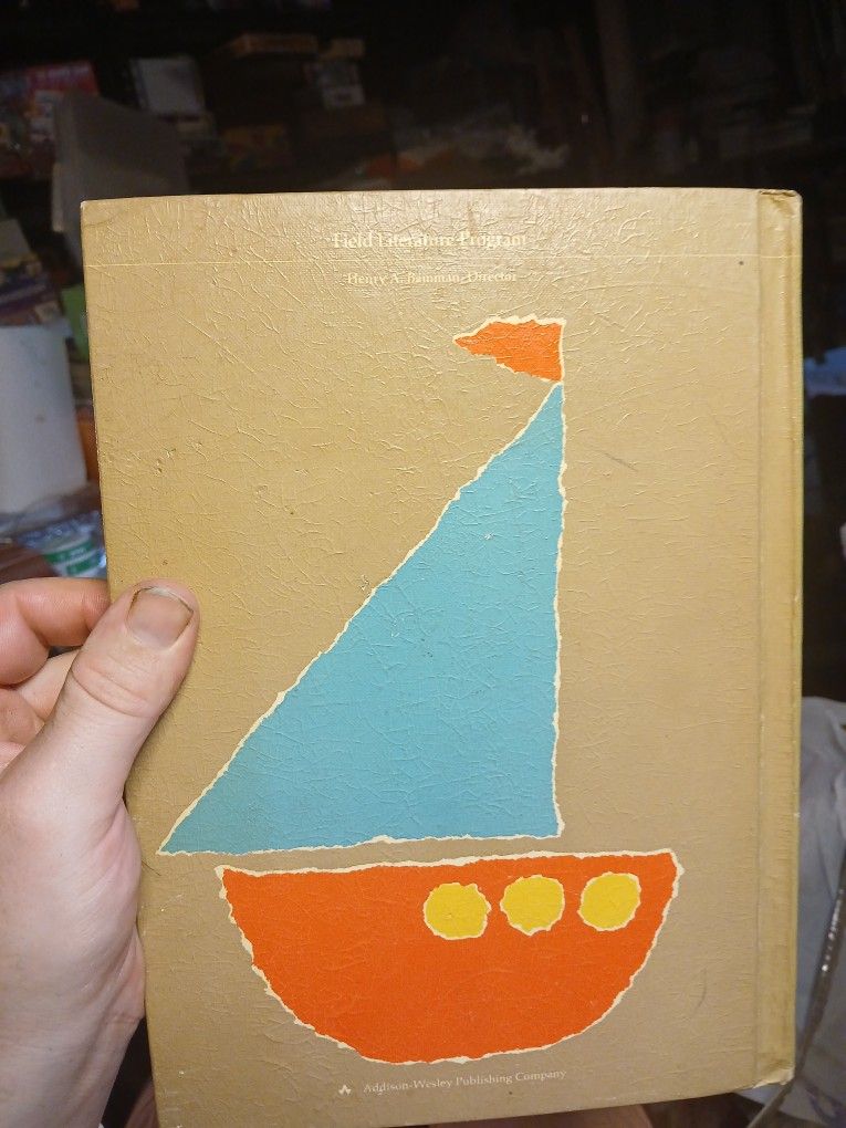 vintage 1971 Sailboats hardback book from the Field Literature Program.