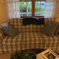 Broyhill Sleeper Sofa 