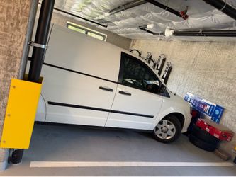 2013 Dodge Ram 5500 HD 67 Cummins Diesel 34 Versalift Bucket Truck