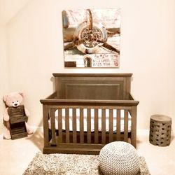 Delta Children’s Crib /Toddler Bed