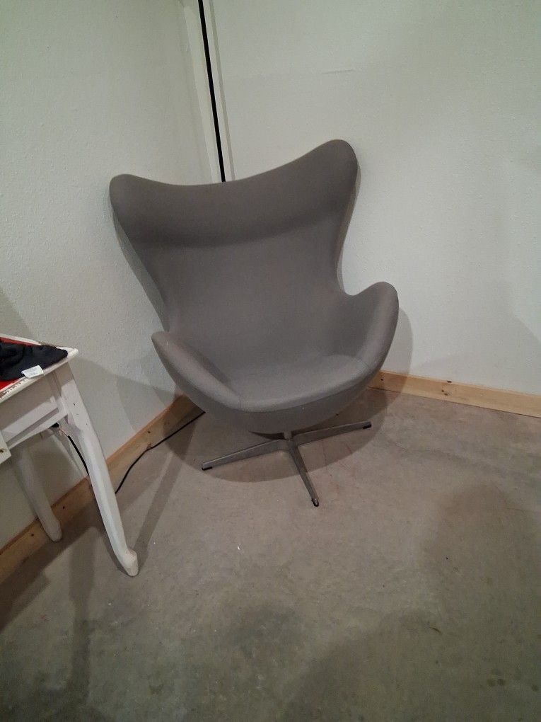 Egg Chair