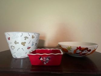 Miscellaneous Disney bowls