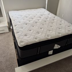 Queen Sized Bedroom Set (Mattress Included)