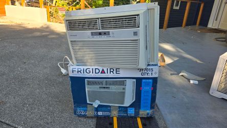 Frigidaire 250 ft 6500-BTU