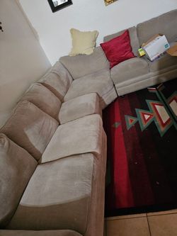 Sectional couch